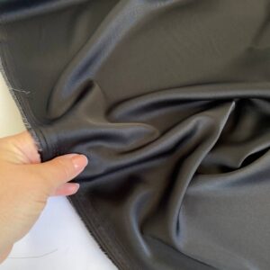 Костюмка атласна Пандора колір чорний